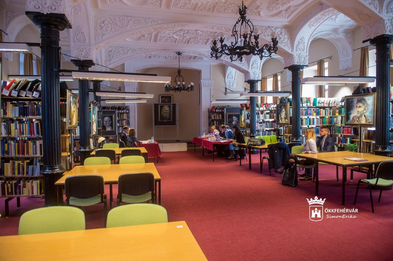 Így alakul a székesfehérvári könyvtárak nyitvatartása ezen a héten